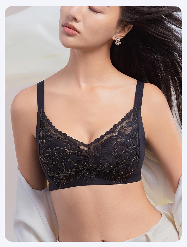 Lace Non-Wired Adjustable Bra for Small Chests