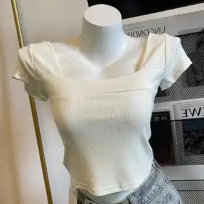 Elegante Damen-Cropped-Bluse mit Rippstrick, quadratischem Ausschnitt und kurzen Ärmeln