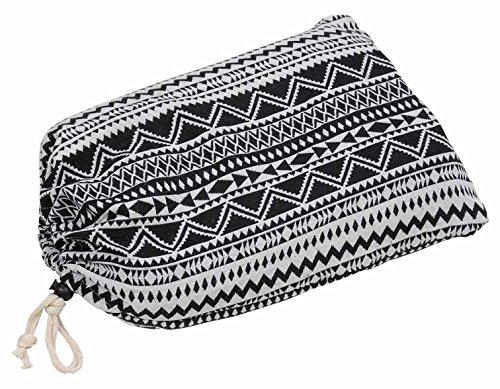 Captain Stag (CAPTAIN STAG) Camping Picnic Sheet, Mat, Rug, 180 x 200 cm, with Storage Bag, Geometric, CS Black Label, UP-2568