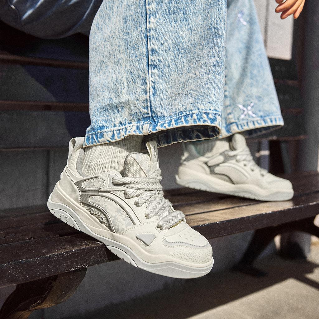 Li Ning Journey 2.0 V2 Sneakers Men Sneakers Off-White AGCU361-2