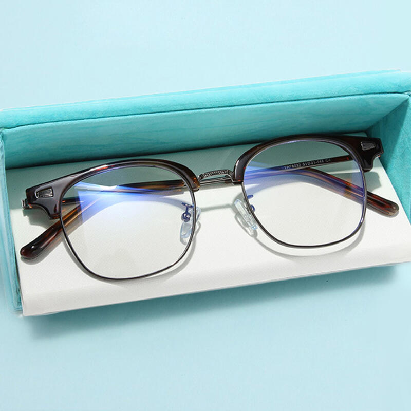 The Classic TRF8032 Gold-rimmed Horn-rimmed Glasses C2 HAVANA