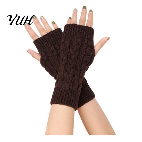 Knitted Arm Warmers for Women Ribbed Wrist Warmers, Stretchy Cable Fingerless Gloves, Lightweight Warm Sleeves Soft Mitten, Half Finger Autumn Winter