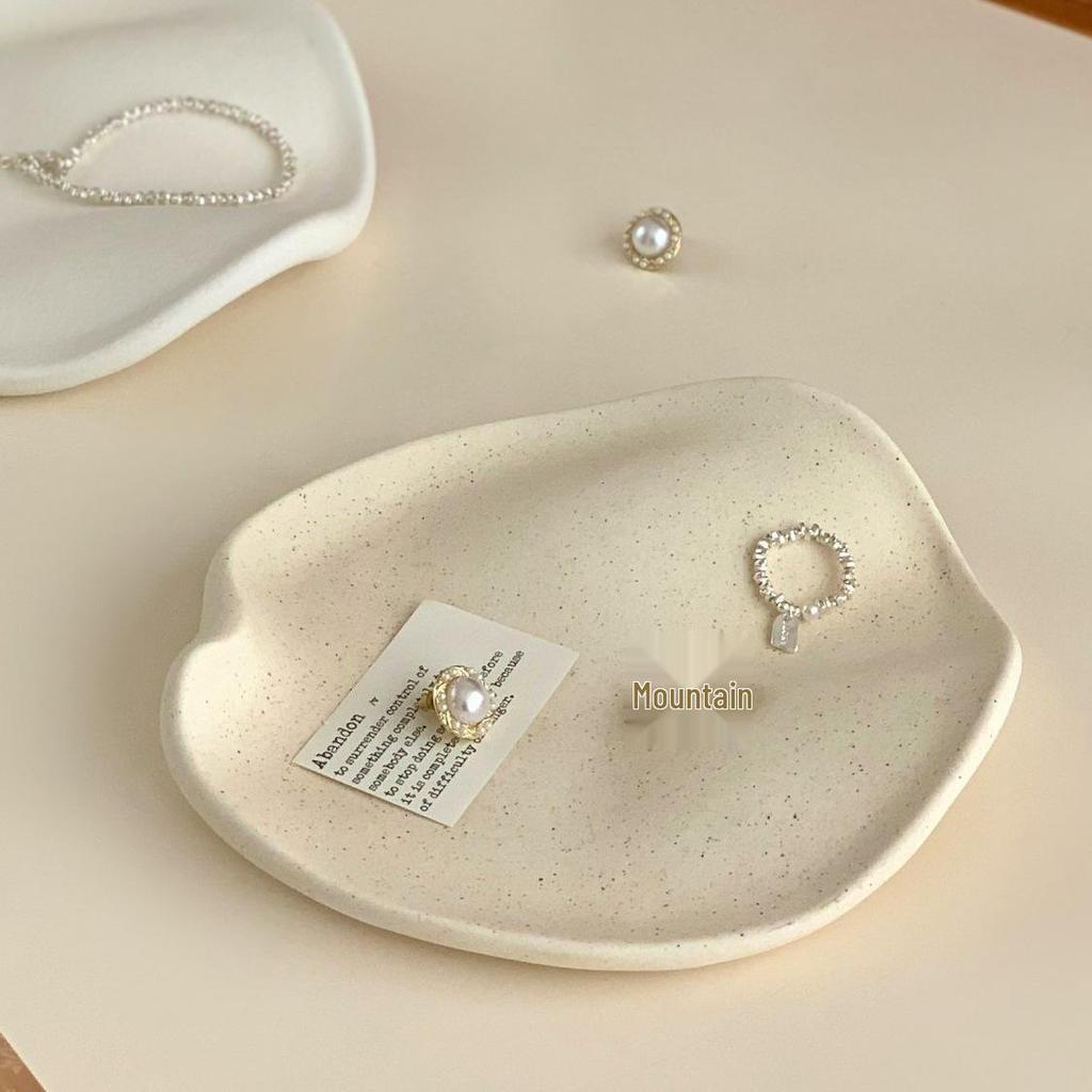 Nordic Wave Ceramic Storage & Jewelry Display Tray