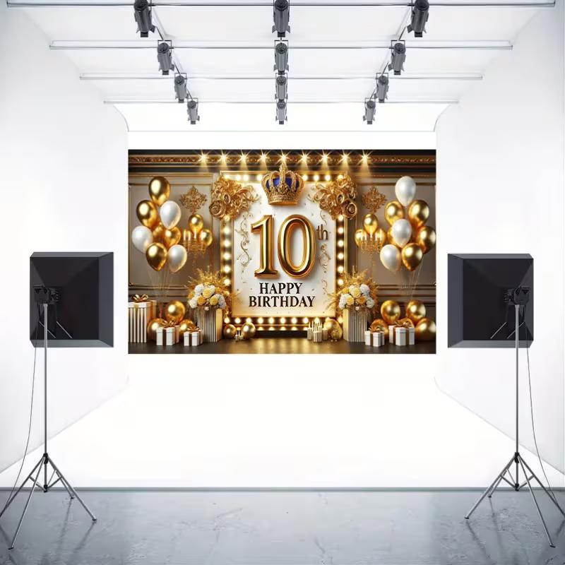 2D Schwarz Gold 10. Geburtstag Kulisse mit Kronenlichtern und Ballons Fotoautomaten Banner