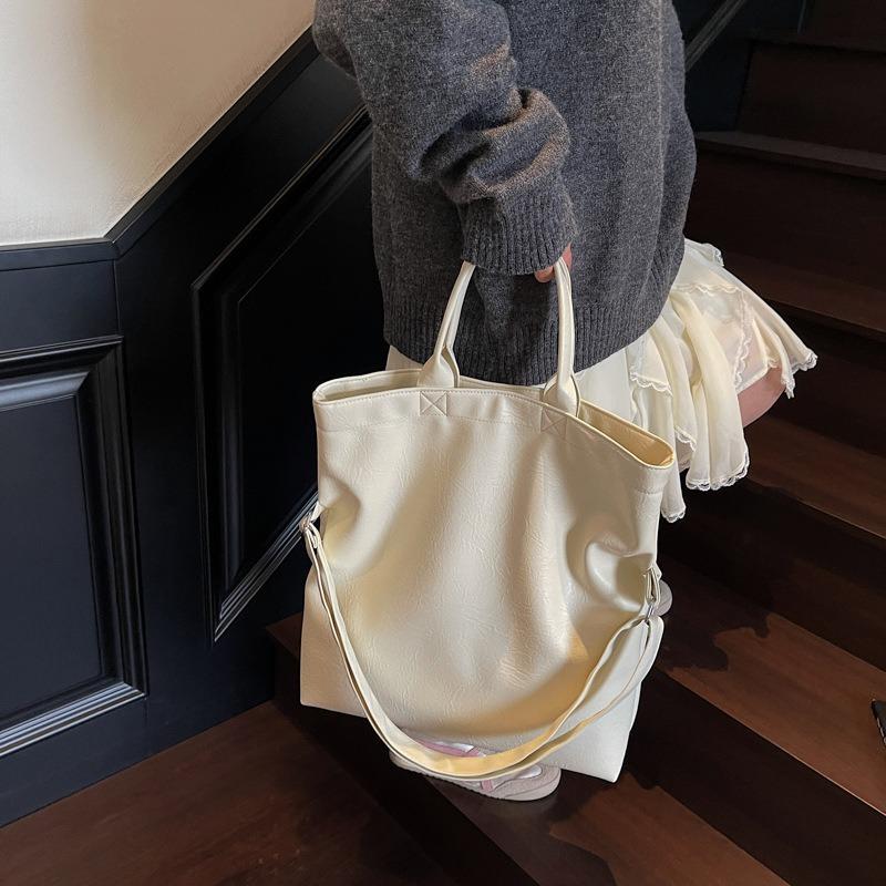 Autumn and Winter Retro Large-capacity Textured Bag Women's New Fashion Commuter Tote Bag Textured Solid Color Shoulder Bag