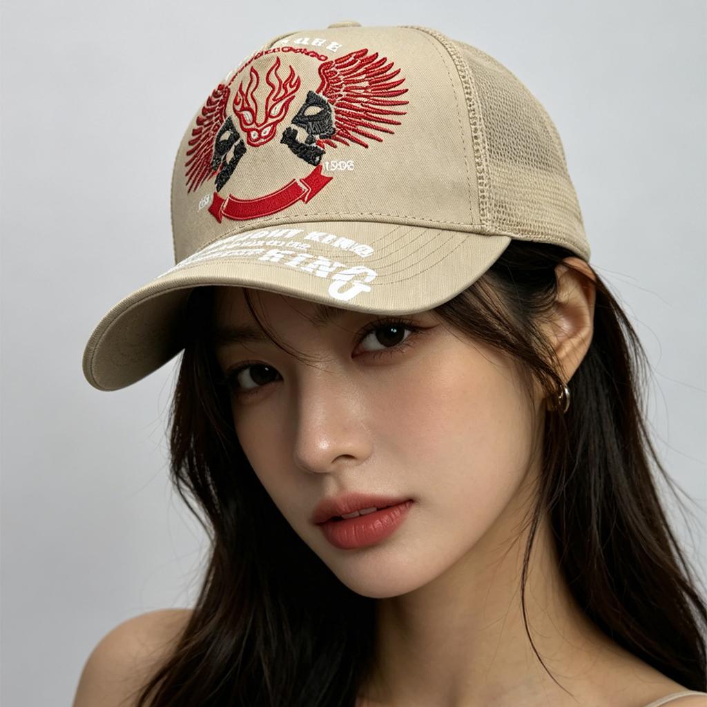 Spring And Summer Wind Soul Knight Letter Embroidered Baseball Cap Men And Women Breathable Retro Street Truck Hat
