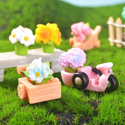 2 Stück Miniatur Topfpflanzen Figur Mini Blumenpflanzen Fahrzeug Harz Statue Ornament Puppenhaus Feengarten Mikro Landschaft Dekoration