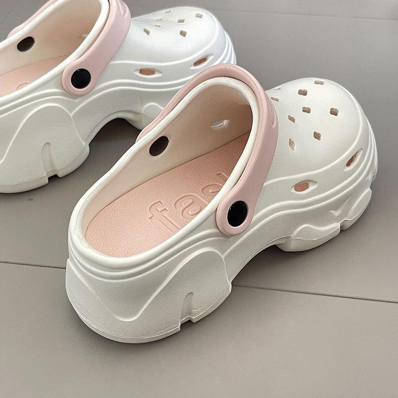 2026 Women's Thick Sole Garden Shoes: Non-Slip High-Heeled Beach Slippers with Arch Support and Closed-Toe Design