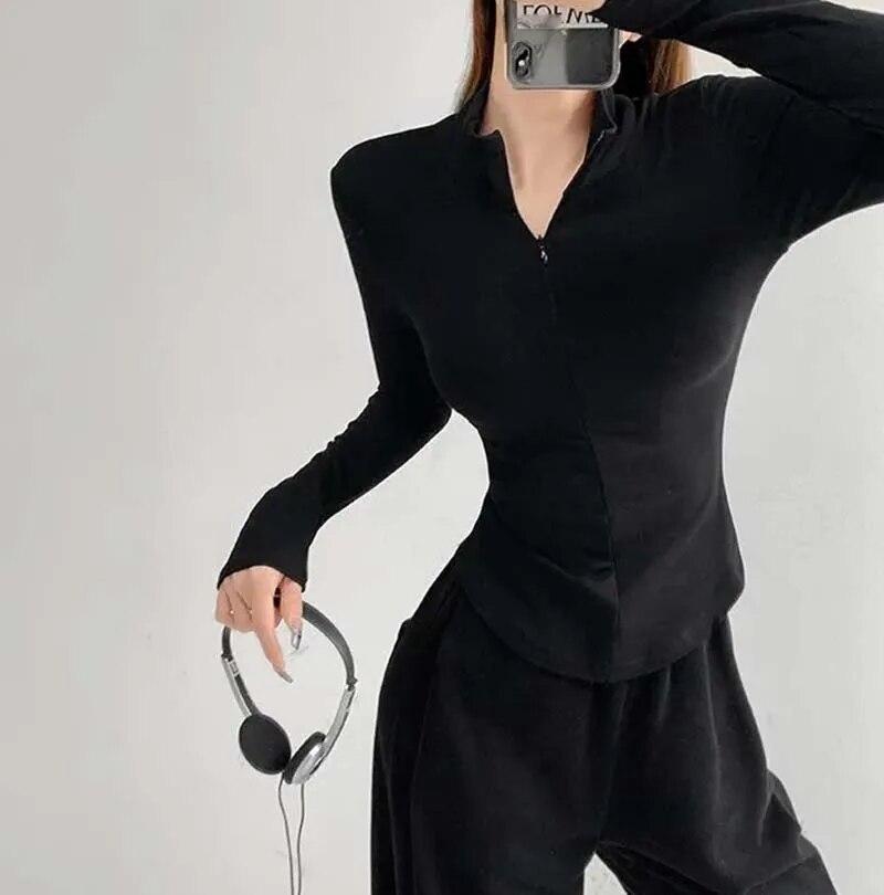 

Эластичная облегающая сексуальная футболка с длинными рукавами и лацканами, женская футболка с отложным воротником, тонкая майка внутри, вельветовая спортивная рубашка, повсед... M чёрный