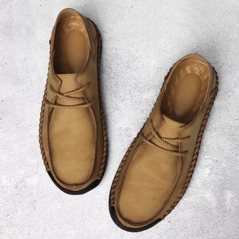 2024 neue Lederschuhe für Herren Freizeitschuhe Vier-Jahreszeiten-Schuhe aus erster Schicht Rindsleder Low-Top handgenähte Outdoor-Wanderschuhe