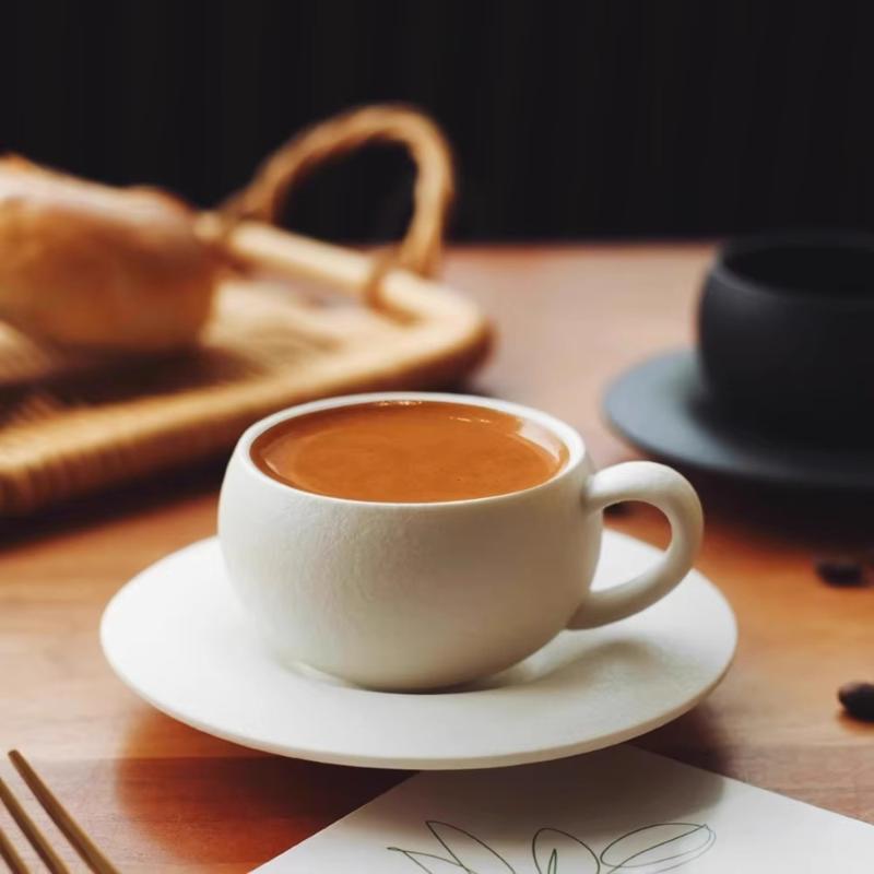 1/2Pcs Tea Cup Creative Japanese-Style Coffee Cup Set Ceramic 300Ml Coffee Mug Matte Texture With Base Coffee Shop Accessories