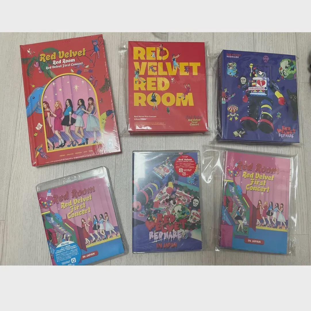 

(нераспечатанный) Концертный альбом Red Velvet Keno, фотокнига, Blu-ray, DVD