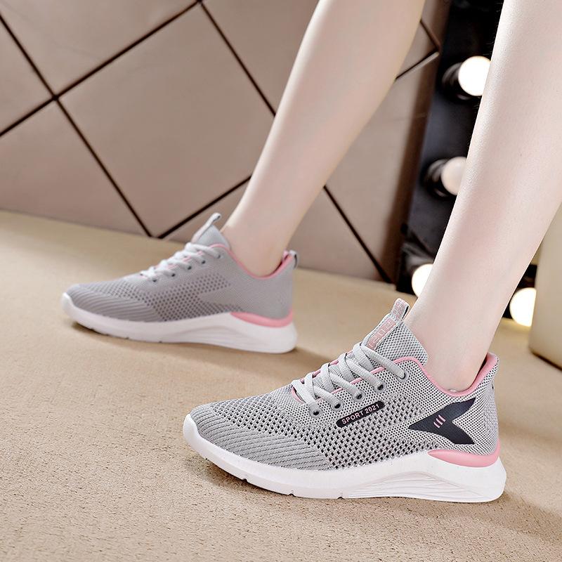 Sneakers summer new soft-soled mother shoes hollow breathable hiking shoes lightweight running shoes