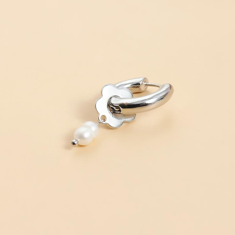 Punk Silver Color Asymmetry Flower Hoop Earrings For Women Fashion Red Zircon Heart Earrings Party Jewelry Accessories Gifts