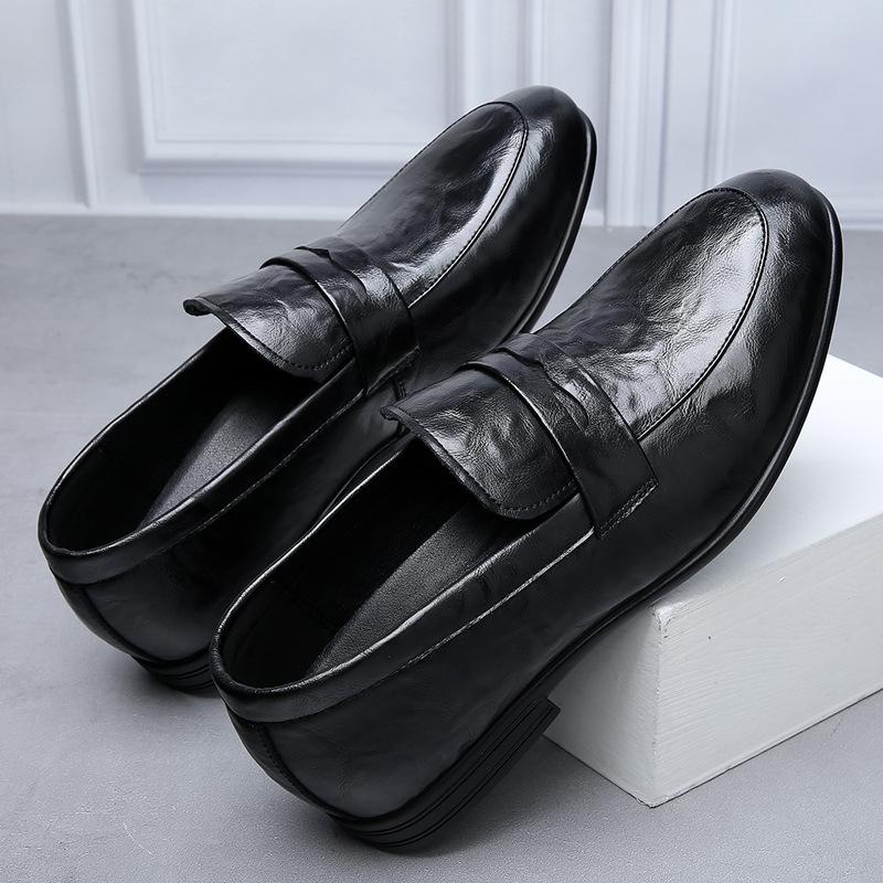 2025 Spring High-end Men's Small Leather Shoes Korean Version of Versatile Casual One-pedal Leather Shoes Men's Soft-soled Loafers Tide