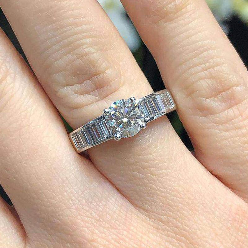 Huitan Classic AA Cubic Zirconia Women Rings Luxury  Color Engagement Wedding Accessories Eternity Female Jewelry Bulk