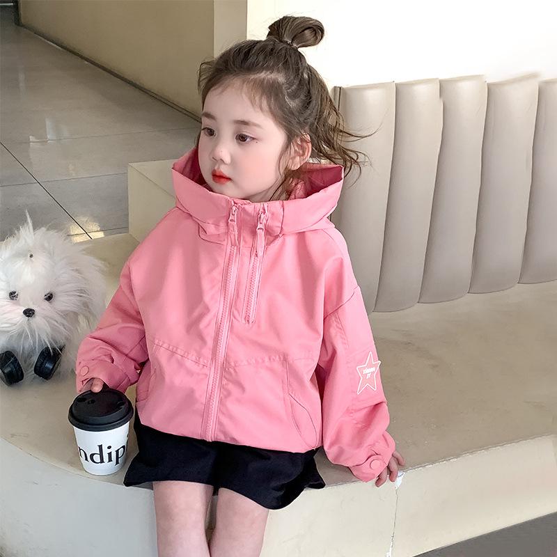 

Autumn 2025 Girls Hooded Windbreaker: Korean Style Long Sleeve Jacket for Kids 130 cm рожевий