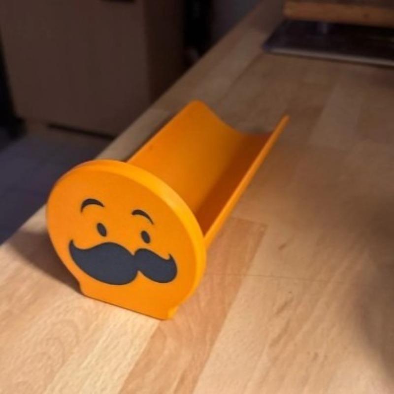 New Pringles Tray Home Snacks Extraction Chip Box Chip Slider Tray Simple Design Concept and Creative