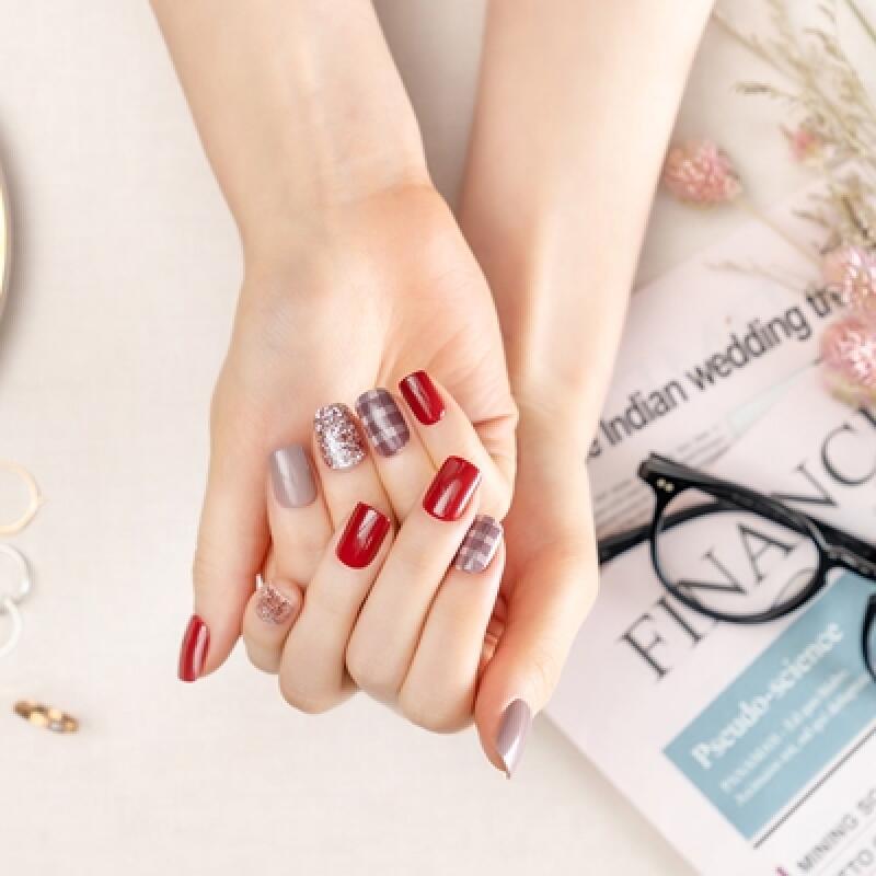 

MEGA K TIPS Handmade Semi-Permanent Nail Tips, 30 Tips of Foil Glitter