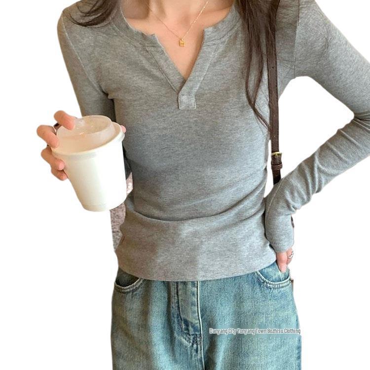 Korean Style Slim Fit Women's Cotton Long Sleeve T-Shirt with Half-Open Collar, Early Autumn Fashion.