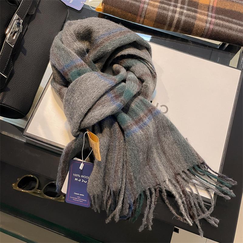 British Classic Unisex Couple Style Simple Versatile Winter Warm Scarf Exquisite Pure Wool Plaid Scarf Women Men