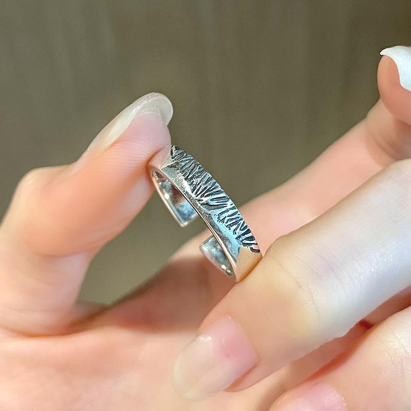 

Емаль Капаюча Олія Любов Розвинене Відчуття Холодний Вітер Розвинене Відчуття Зміїне Відкрите Кільце Персоналізоване Ретро Кільце Жінка Adjustable opening