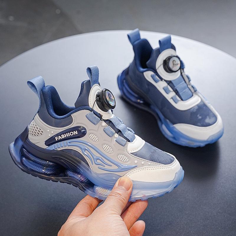 

Модные спортивные туфли 2025 года, обувь для мальчиков, новинка весны и осени, теплая обувь для бега для начальной школы с кожаной поверхностью, детские баскетбольные кроссовки 39