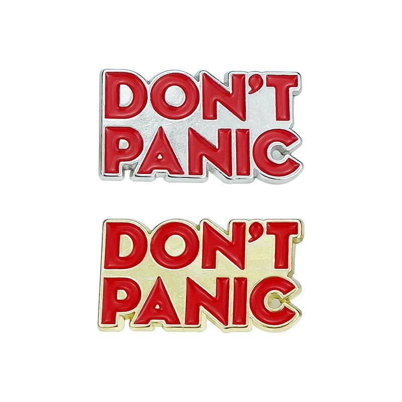 Alphabet Painted Alloy Brooch: 'DON'T PANIC' Metal Badge - English Language Accessory