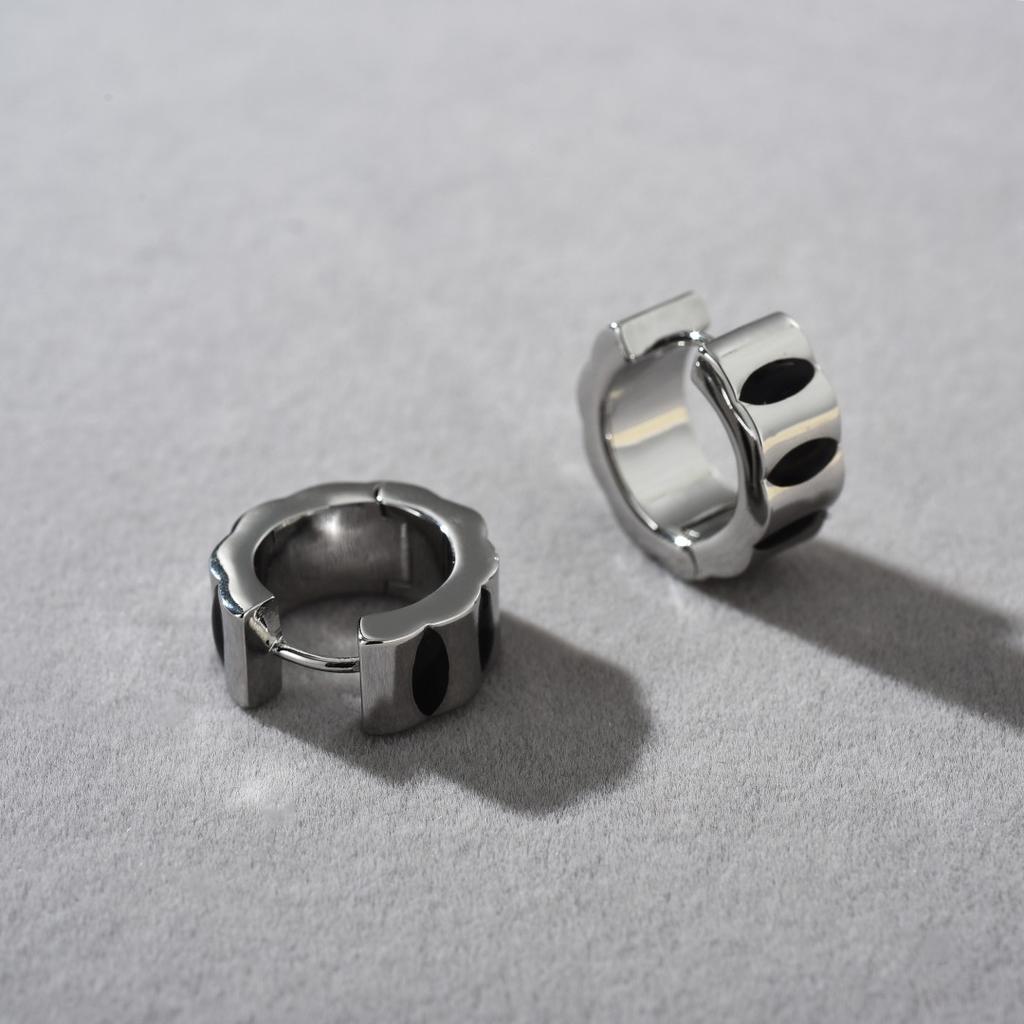 Original Design Frisch und Einfach Platin-beschichteter Kupfer-Tropfen-Glasur Ohrstecker Ohrringe Temperament Modisch Persönlichkeit Vielseitige Ohrringe