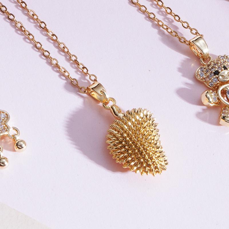 Elegant Women's Zircon Pendant Stainless Steel Necklace - Versatile Clavicle Chain