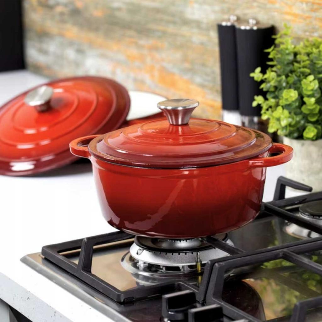 ENAMELLED CAST IRON POT 22cm 3L HAGE RED