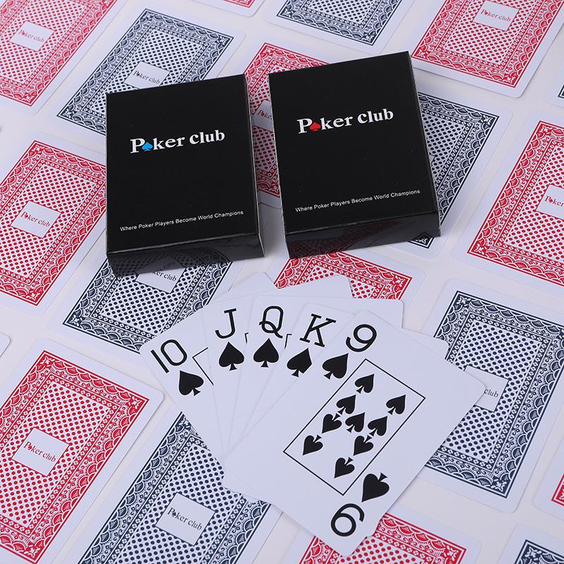 Confezione Doppia Disponibile: Carte da Poker in PVC Durevoli e Impermeabili 63x88mm con Angoli Grandi per una Facile Lettura