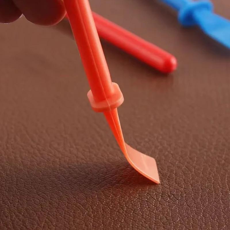 20pcs Glue Spreaders,Polypropylene Glue Smear Sticks Applicator, Painting Scrapers For Handmade DIY Art Leather Craft Tool