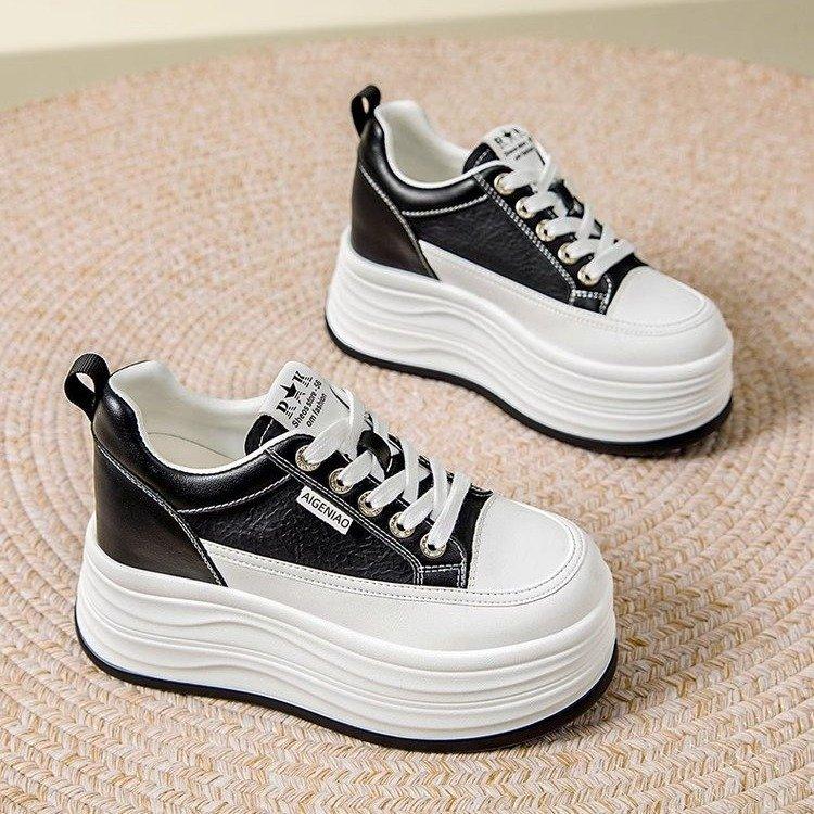 

Женская обувь белые кроссовки весна и лето 2025 новая универсальная дышащая модная с пайетками на толстой подошве увеличивающая рост маленькие белые туфли 40