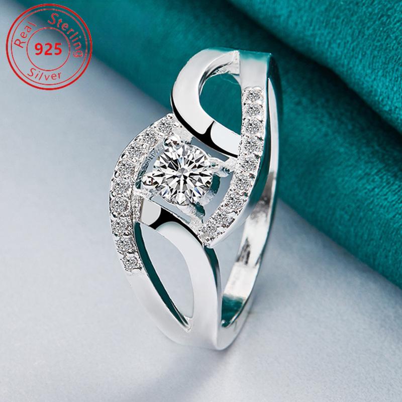 Pure Silver Geometric Synthetic Zircon Ring Is a Perfect Charming Choice for Daily Wear and Banquets