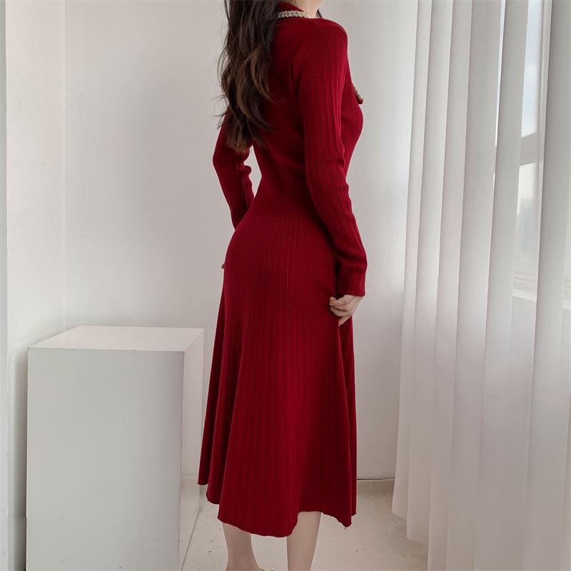 French Long-Sleeve Sweater Dress: Lapel Buttons, Contrasting Colors, High Waist, Slim-Fit Knitted Design