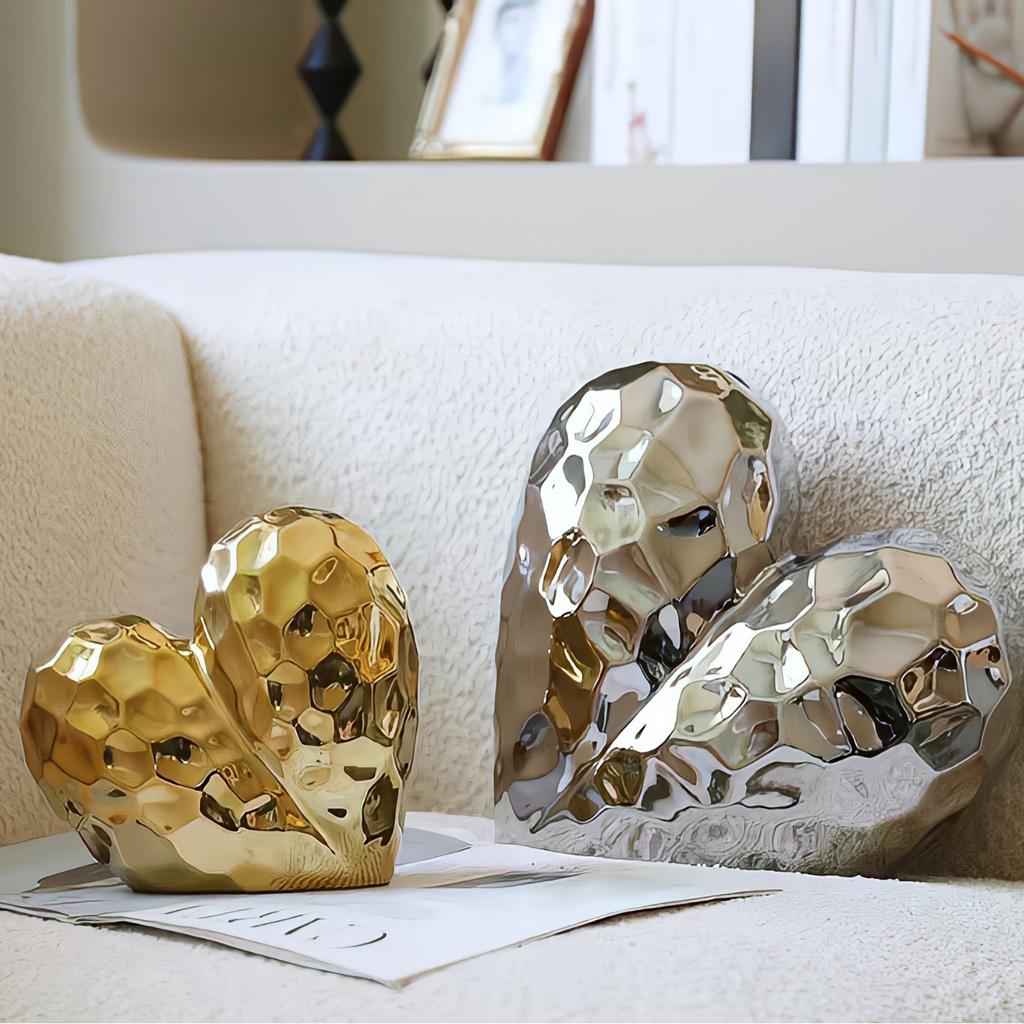 Heart Sculpture Decor Ceramic Modern Art Sculpture Statue for Engagement Thanksgiving Bathroom Bedroom Mother's Day Gift