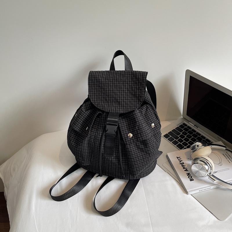 2025 nowy lekki mały plecak podróżny duża pojemność dziewczęca torba rekreacyjna dojazdowa torba studencka na zajęcia torba do przechowywania w podróży