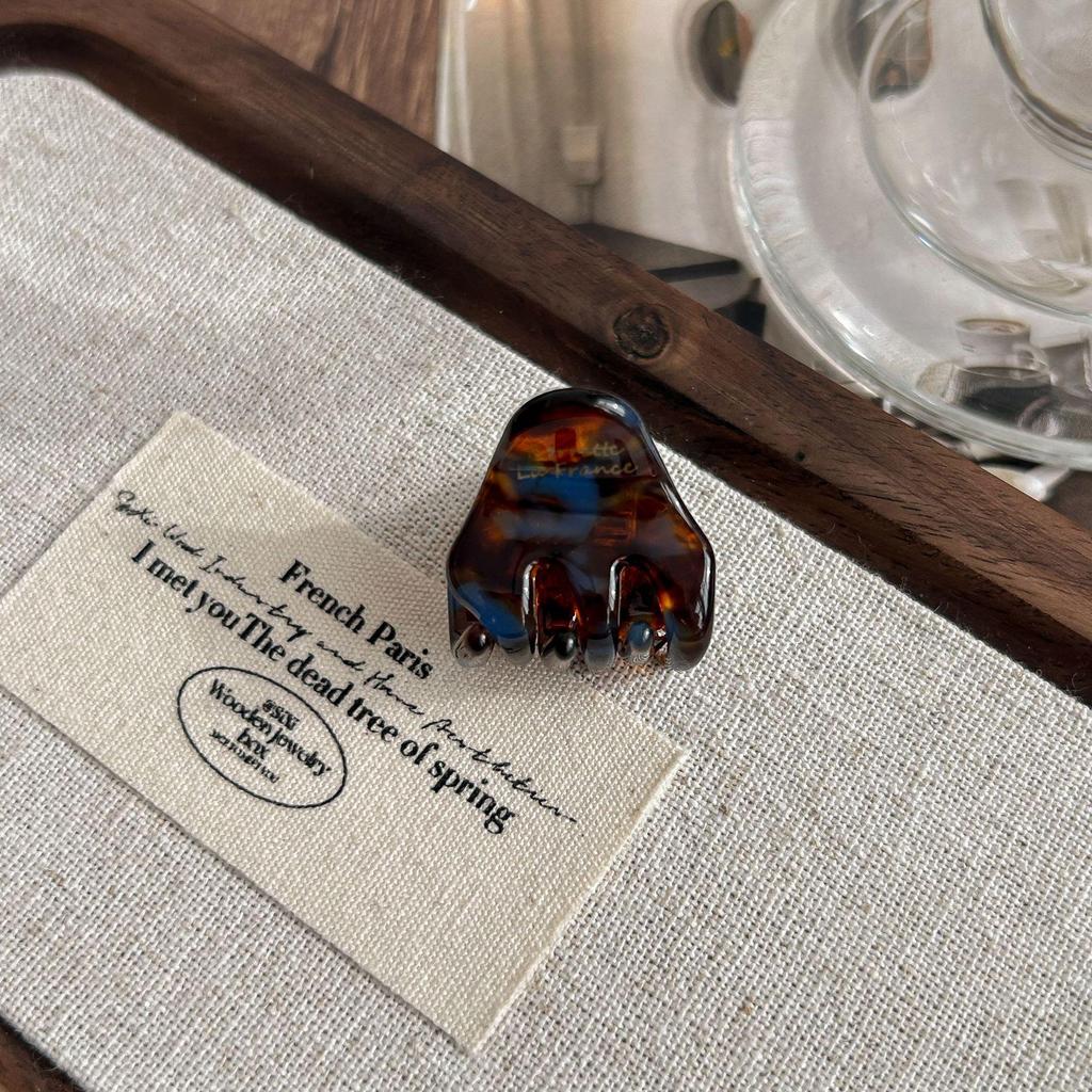 Korean Tortoiseshell Acetate Hair Claw - Small, Stylish Bangs Clip