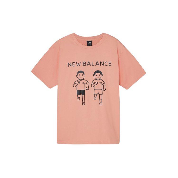 

Футболка унисекс с круглым вырезом и короткими рукавами New Balance Noritake Collab Fun с принтом, розовая AMT02375-PCH