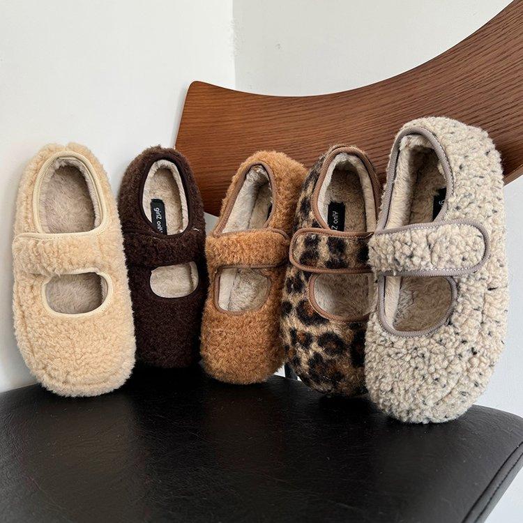 2025 winter Velcro French velvet warm bread shoes women's one-pedal fluffy single shoes women's Boken cotton shoes