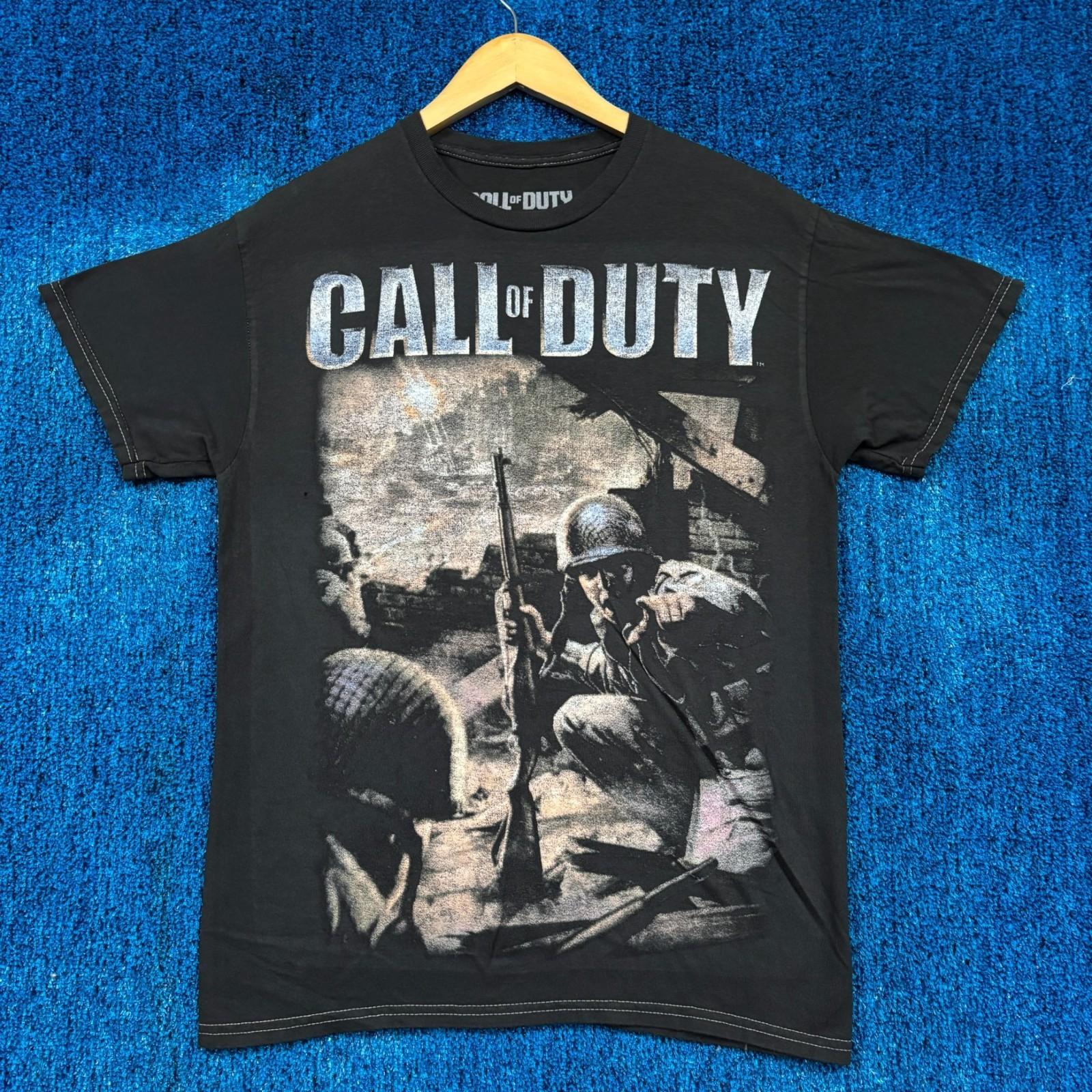 Call of Duty Graphic T-Shirt Size Small M