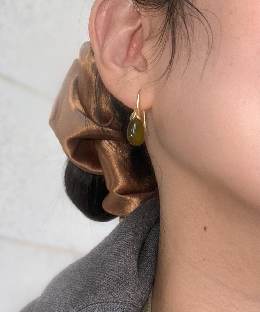 Marta 925 Silver. Pebble Earring_Olive
