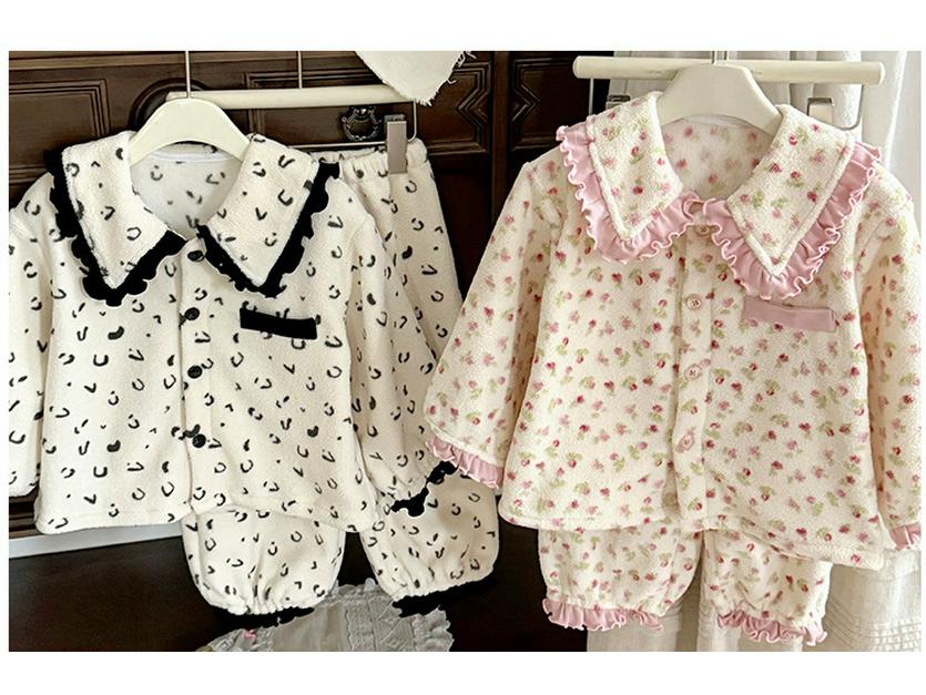 88231 Girls' Fleece Pajama Set: Autumn/Winter 2025, Cozy Homewear for Small & Medium Children