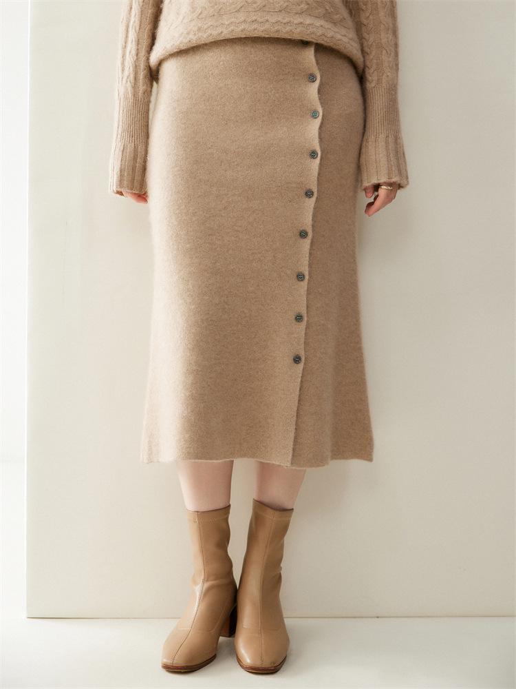 2025 Autumn/Winter Women's Cashmere Sweater & Slimming Knit Midi A-Line Skirt Set