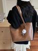 Women's High-End Versatile Large Capacity Shoulder Tote Bag for Students and Commuters