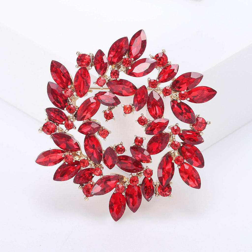 Spilla ghirlanda di cristallo retrò europea e americana nuova da donna atmosferica versatile corsage design di nicchia spilla accessori per abito