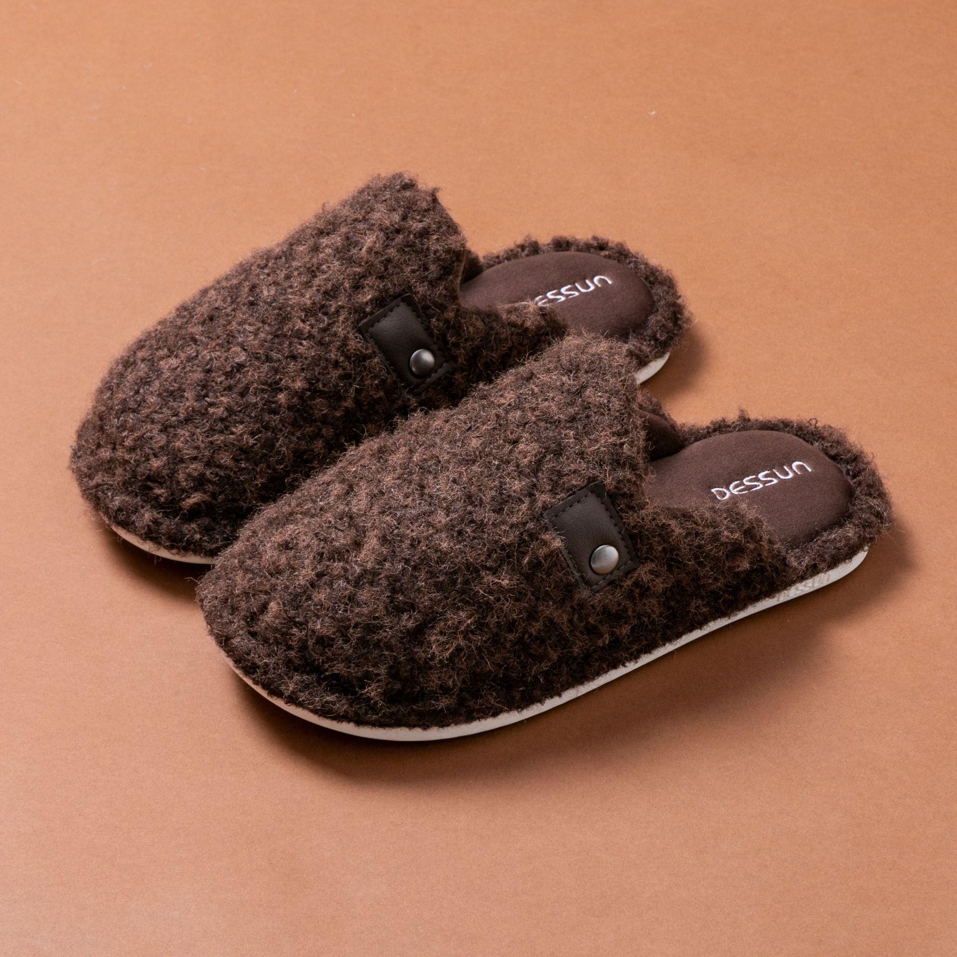 

Женские плюшевые хлопковые тапочки: Теплая, Нескользящая Домашняя Обувь для Мужчин и Женщин, Коллекция Осень/Зима 2025 42-43 (fits size 41-42)