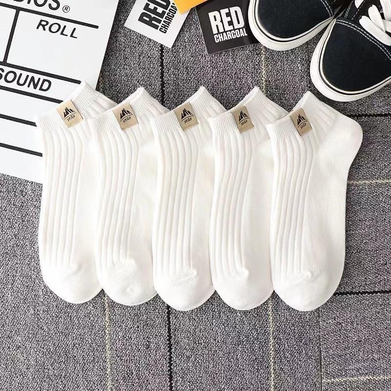 5 Pairs of Black and White Striped Mid-Calf Socks: Autumn/Winter Korean-Inspired Academy Style