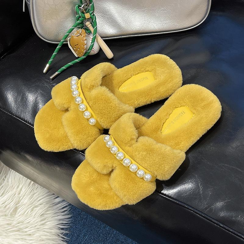 Korean version of fairy wind fluffy slippers female outer wear 2025 autumn and winter new Internet celebrity super fire fashion flat bottom cotton dra
